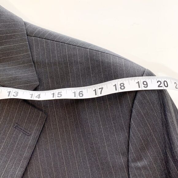 Lauren Ralph Lauren Mens 46L Blazer Jacket Gray Pinstriped 2 Button - Picture 10 of 13